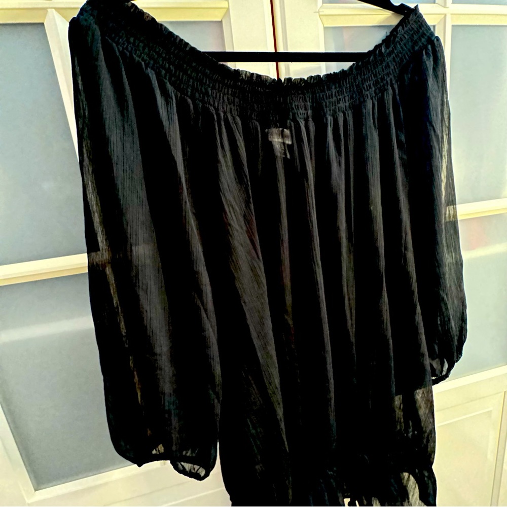 Sheer Maternity Blouse - Like New! Motherhood Maternity
